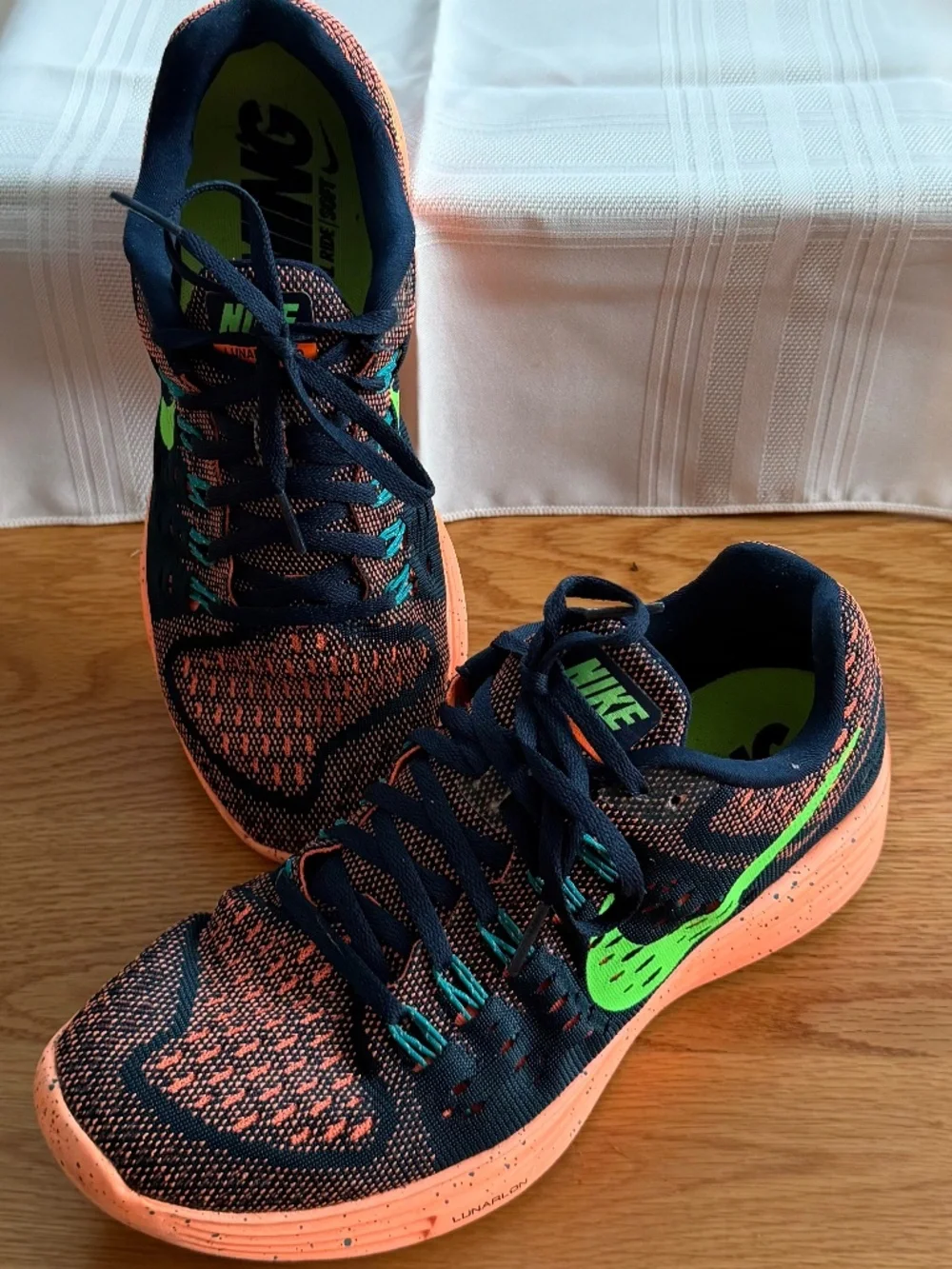 Nike Men's Lunar Tempo Running Shoes (7.5)